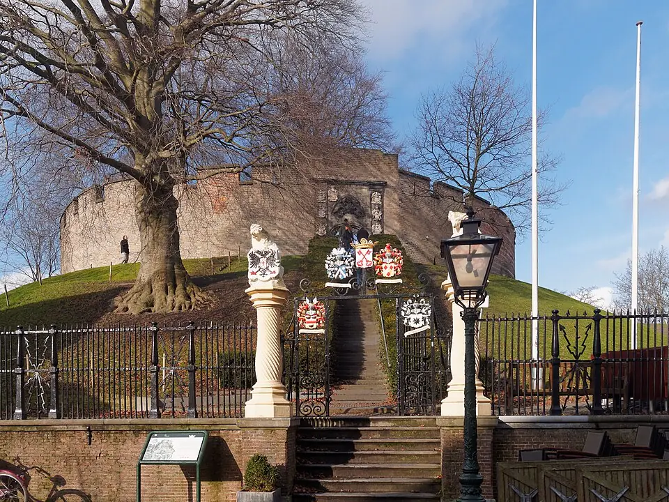 Burcht van Leiden in Leiden