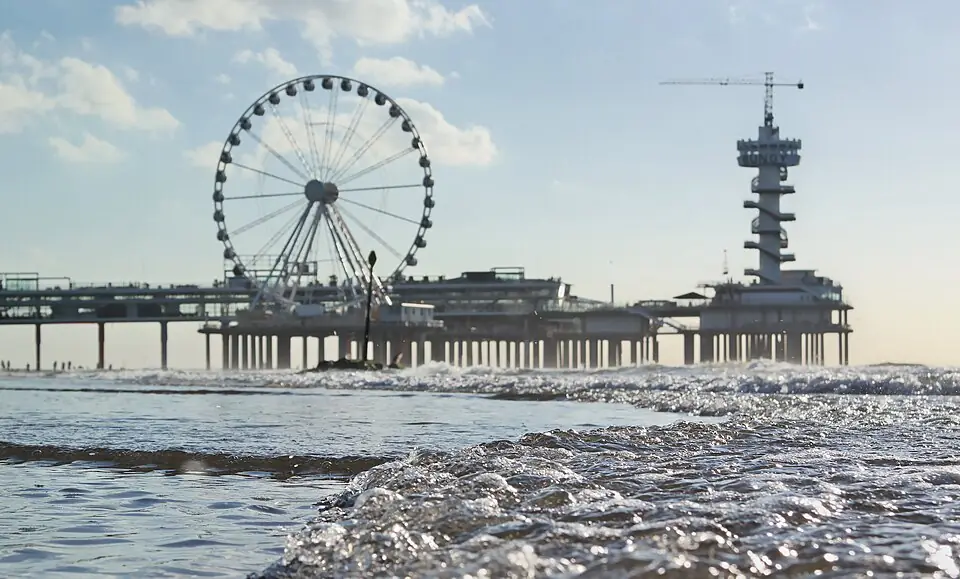 SkyView de Pier in Scheveningen