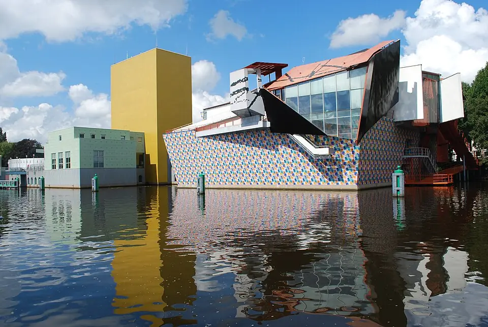 Groninger Museum in Groningen