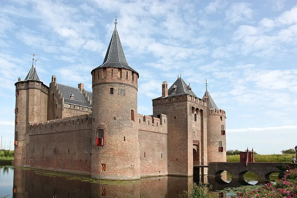 Sinterklaas op het Muiderslot in Muiden